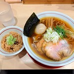 Menya Eguchi - 味玉中華そば＋チャーシューの炊込みご飯