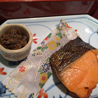 中之島なだ万 - 和朝食