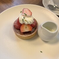 MAIN DINING sereno(THE MARK GRAND HOTEL) - 