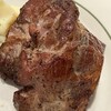MALLORY PORK STEAK - 素晴らしい肉。ホームページによると、先に低温調理で仕込んでおいて、供食直前にフライパンで表面を焼くのだとか。
