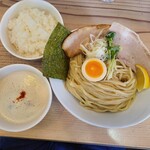 五弦屋 - 特製つけ麺(並), ライス