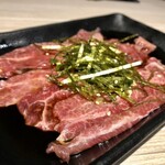 和牛焼肉 あおき屋 - ツラミ刺し（ハーフ）