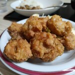 Jurakuen - 鶏肉のから揚げ￥750