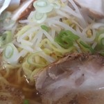 らーめんはうす - ラーメン大盛り（450円）