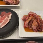 焼肉じゅうじゅうカルビ 新潟寺尾店 - 豚カルビ、絶品カルビ