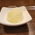 とんかつ そら - 食後のゆずシャーベットがさっぱりしててイイね!!