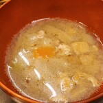 とんかつ そら - 一見、少なく感じるけど、十分な量だと後に気づかされる計算された量