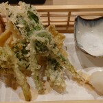 蕎麦の実 - 春野菜の天ぷら