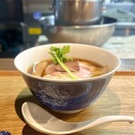 らぁ麺 紫陽花 - 醤油らぁ麺