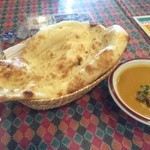 ディービーズ キッチン - 本日のオススメカレーセット（オクラとチキンカレー）680円