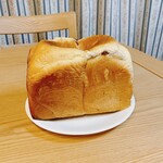 トミーズ - ずっしりと重いパンでした