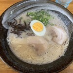 Kurumeramemmaruhachi - ラーメン　近景