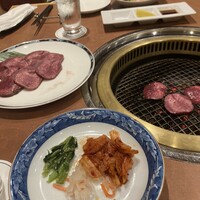 鉄板焼･焼肉 なにわ (リーガロイヤルホテル大阪) - 