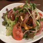 Rifu - ベーコンと卵焼きのサラダ