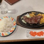 やぽんすき - 料理写真:ハチハンステーキ200g ご飯大盛