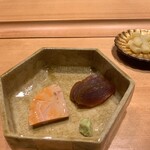 鮨 匠海 - 定番 余市のあん肝に奈良漬。あん肝は、低温調理に切り替えて2時間半。キメ濃さがましてます。