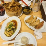 餃子 小籠包 福包酒場 - 