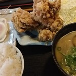 豚汁処 錦えびすっち 堺繁笑店 - からあげ定食
