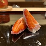 味あら井 - 苺大福