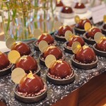 ザ・テラス - チェリーとチョコレートのドーム