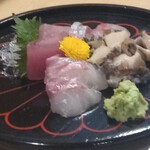 サインビーエス - 