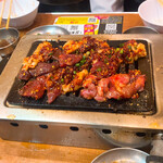 Oosaka Yakiniku Horumon Futago - 