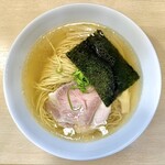 麺屋 いちょう - 料理写真:白醤油らぁめん(900円)