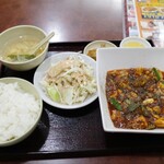 晴々飯店 - プレミアム麻婆豆腐定食