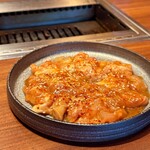New release!! [Yakiniku (Grilled meat) chicken] Chicken thigh with rich red miso sauce