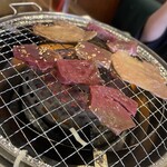 金町 肉流通センター - 焼き焼き