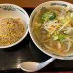 日高屋 - 