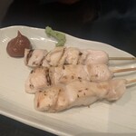 Ganso Yakitori Ryougokuya - ささみ梅肉添え