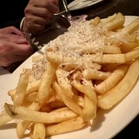 grigio la tavola - 