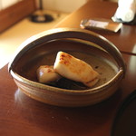 招福樓 - マナガツオ　柚餅子（ゆべし）添え