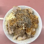 Ramen Sou Omoshiroi Hou He - 豚W汁なし（１３５０円）