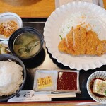 とんかつ亭 天乃家 - とんかつ定食②