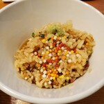 中華ソバ 篤々 - あられ投入!