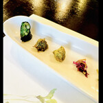 郷土料理ともん - 左から》　芹の磯辺巻き・フキノトウ煮付・フキ・片栗の花の甘赤酢　byまみこまみこ