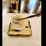 郷土料理ともん - イタドリのアイスクリーム　byまみこまみこ