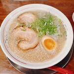 Kyuushuu Ramen Kataoka Seisakujo - ラーメン①