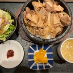 Ichigen - 「石焼き焼肉丼定食」