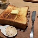 天然酵母の食パン専門店 つばめパン&Milk - 