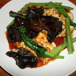 中華そば すずらん - 玉子ときくらげいため