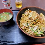 うちなーすばヤージ小 - 料理写真:ソース焼きそば