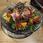 いけす割烹 心誠  - ハーフ海鮮サラダ＠400