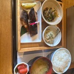 魚ト肴いとおかし - 銀ダラ定食　¥2,000