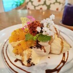 ryoku CAFE - 盛り盛りです。