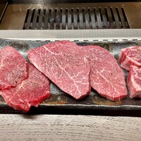 東京食肉市場直送 肉焼屋 D-29 広尾店 - 