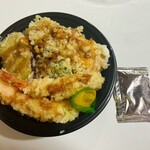 札幌 海鮮丸 - 料理写真:特製天丼