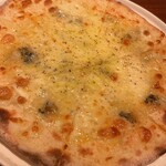 吉祥寺っ子ダイニング ペコリ - クアトロフォルマッジ